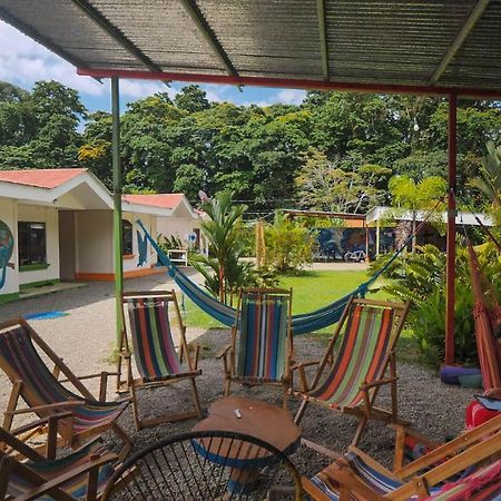 Kalunay Hostel Puerto Viejo de Talamanca Eksteriør bilde