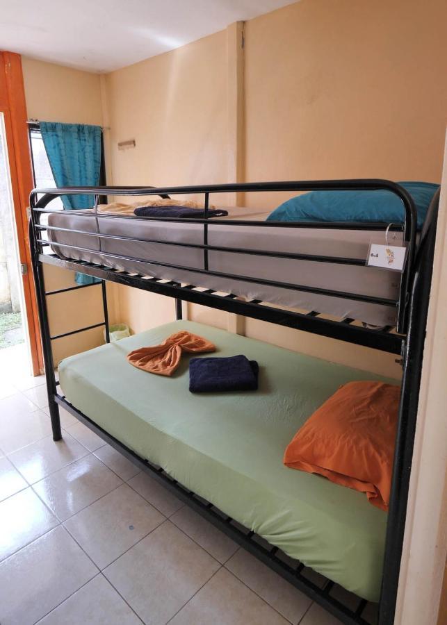 Kalunay Hostel Puerto Viejo de Talamanca Eksteriør bilde