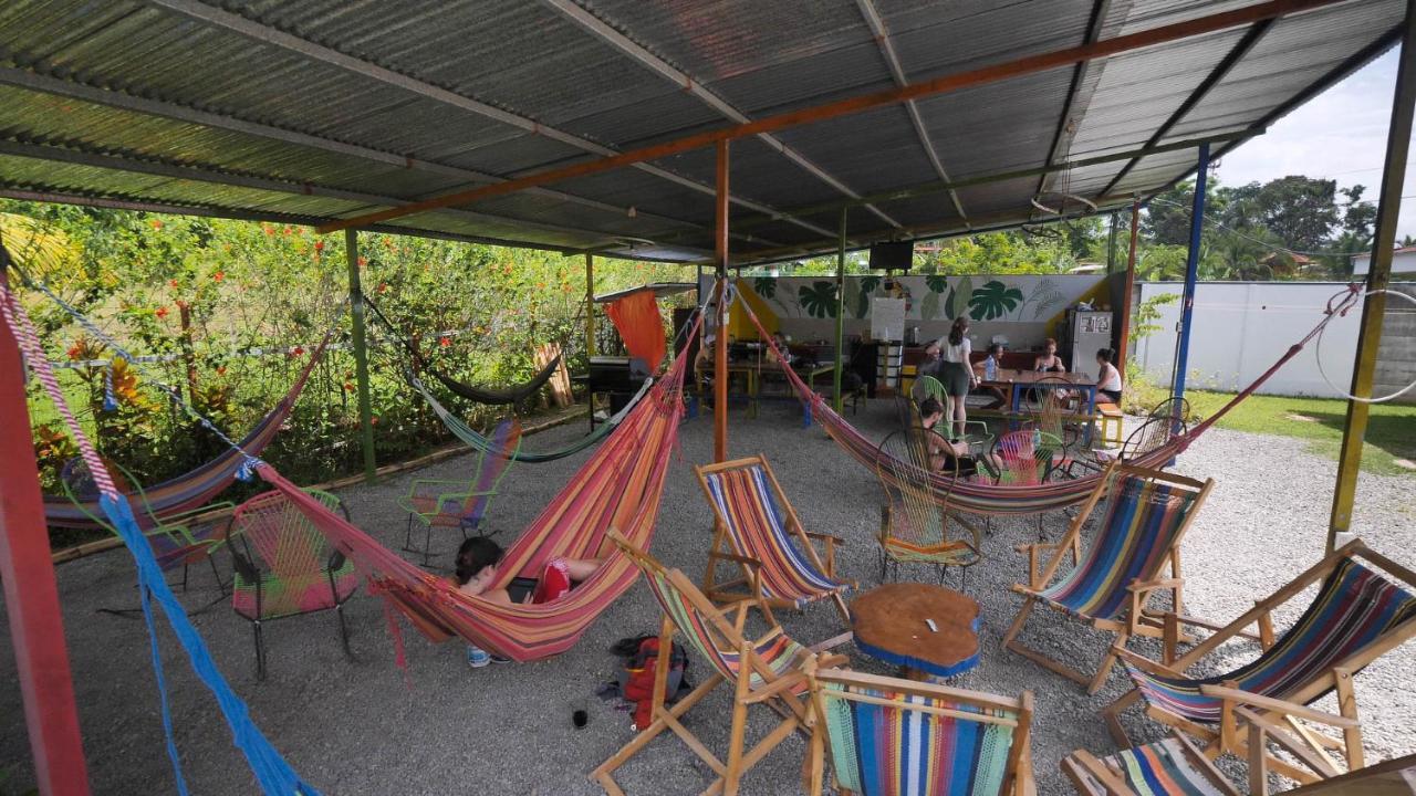Kalunay Hostel Puerto Viejo de Talamanca Eksteriør bilde